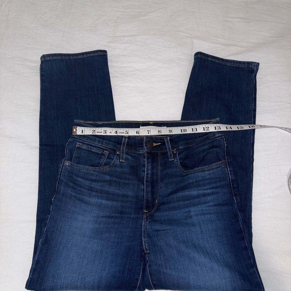 Levi’s 724 High Rise Straight Crop Jeans - Picture 6 of 8